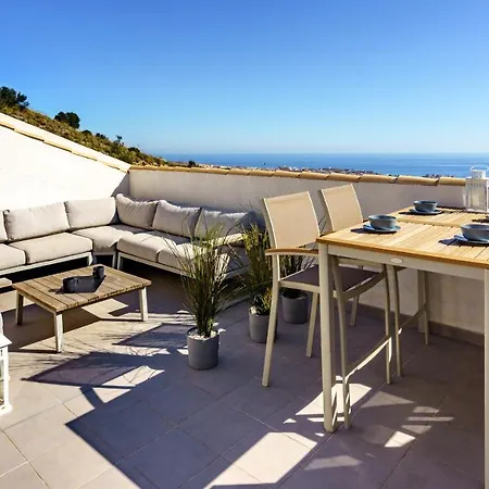 Top-floor With Pool Ref 20 Apartment Benalmadena